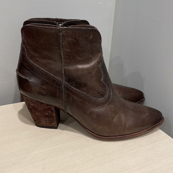 Frye Reed Bootie - Picture 3 of 6